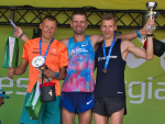 Eesti meistriks poolmaratonis krooniti Tiidrek Nurme ja Liina Luik Eesti meistriks poolmaratonis krooniti Tiidrek Nurme ja Liina Luik
